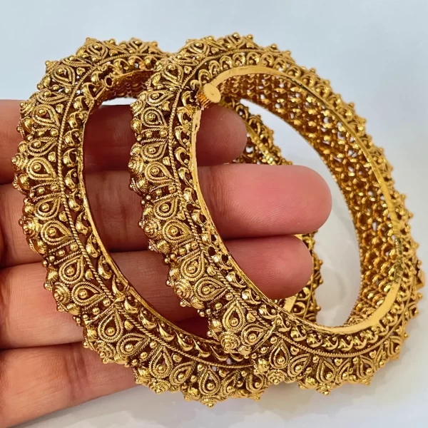 Gleamora Jewels
